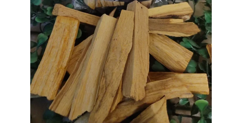 Incenso Natural de Palo Santo (50 gramas)